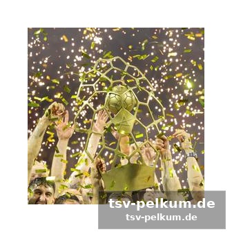 Kathedralen, pokale und 20 jahre warten