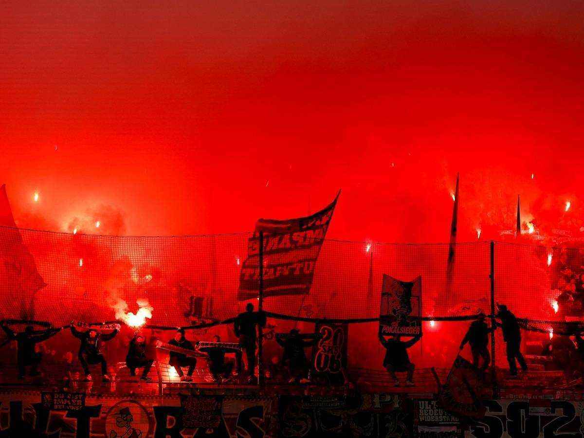Dfb verhängt hohe strafen gegen bremen, hannover und dresden wegen fanverhalten
