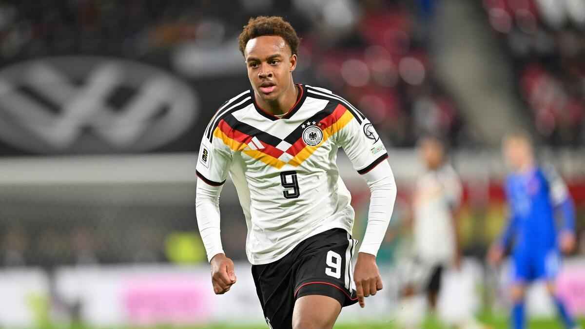 Dfb-team: ouédraogo checkt ein – nagelsmann zufrieden!