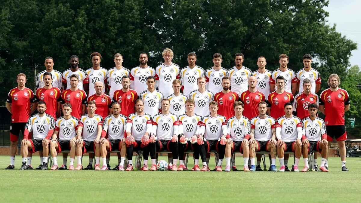Dfb-team: überraschung beim wm-quartier – und was hitzlsperger sagt!