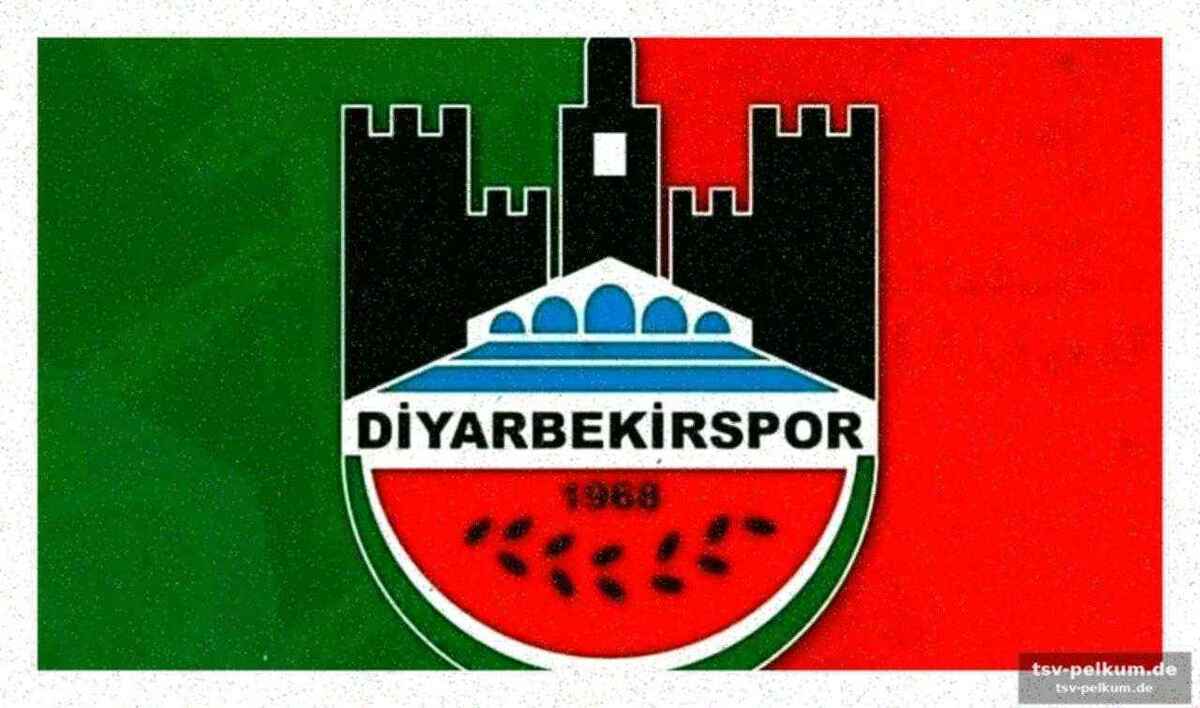 Polizei übernimmt kontrolle über den verein