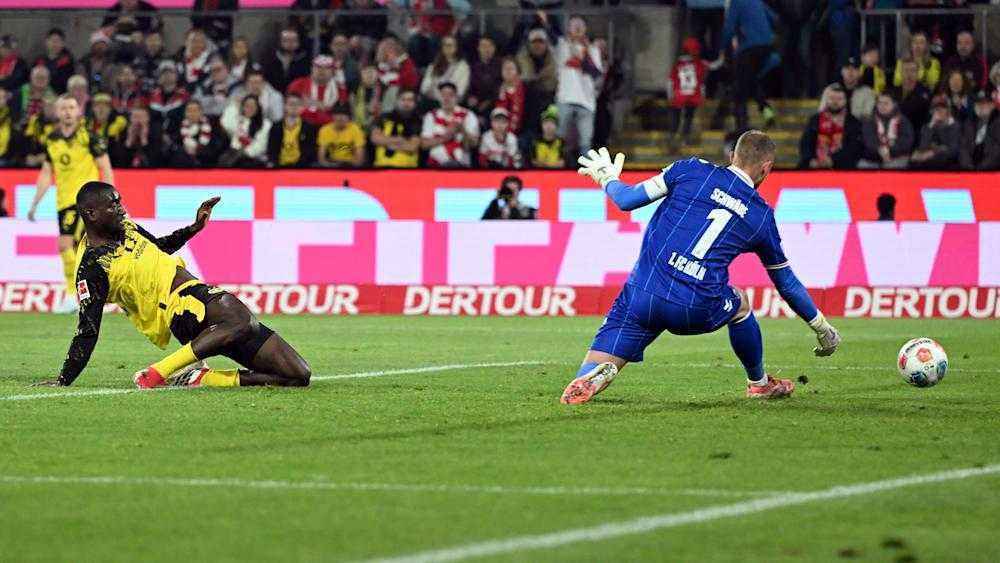 Dortmund stoppt kölns samstag-fluch und setzt neuen akzent im titelrennen