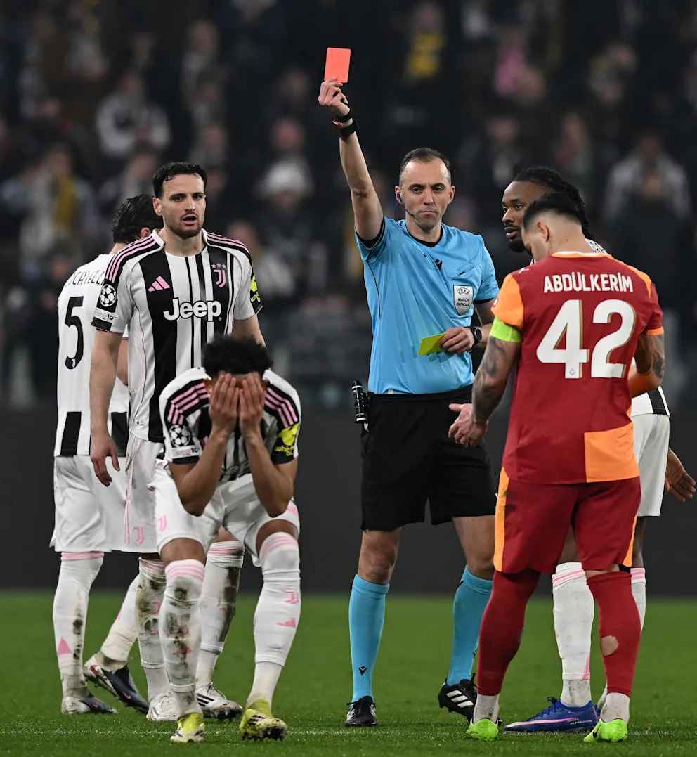 Drama in turin: galatasaray zieht nach umstrittener roten karte ins achtelfinale ein