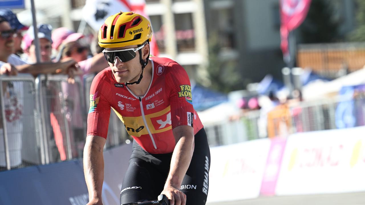 Dversnes überrascht: norweger triumphiert beim giro d'italia!