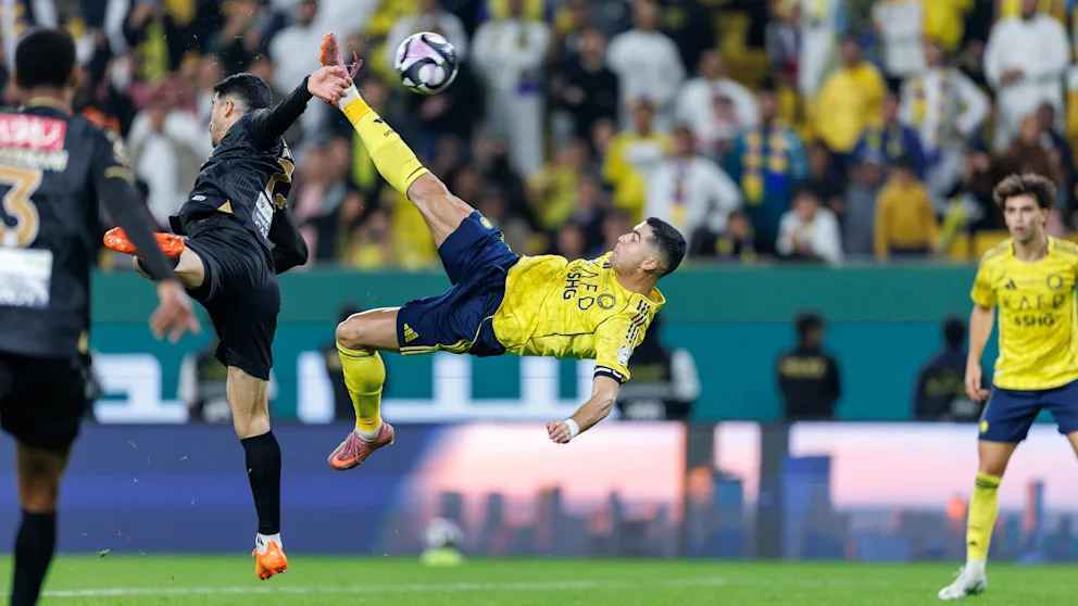 Eberl räumt auf! Bayern-Hammer: So dreht er den FCB!