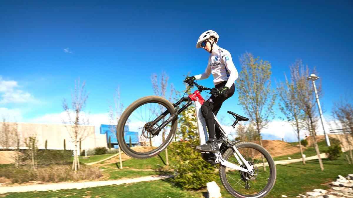 E-bike-revolution: vittoria schützt reifen mit hightech-insert!