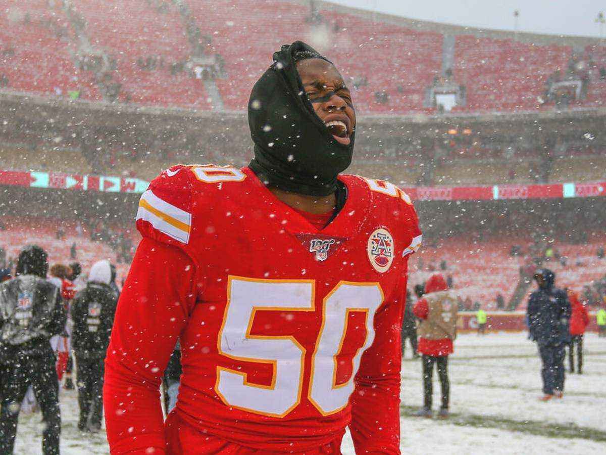 Ehemaliger nfl-spieler darron lee wegen mordes angeklagt