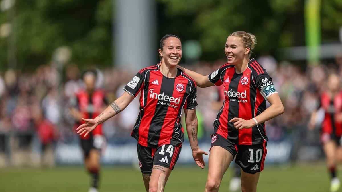 Eintracht frankfurt: jubel und abschied – frauen sichern champions-league-playoffs!