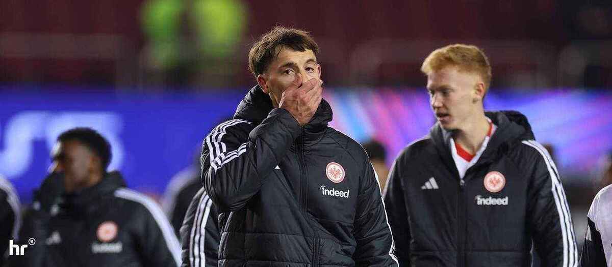 Eintracht frankfurt: tief im tal! spieler und verantwortliche enttäuscht nach champions league aus
