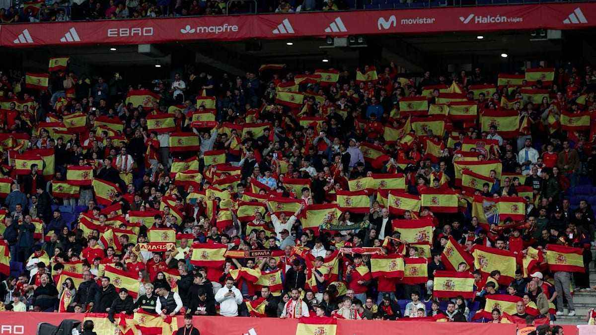 Eklat in barcelona: antimuslimische parolen und buhrufe bei spanien-ägypten spiel!