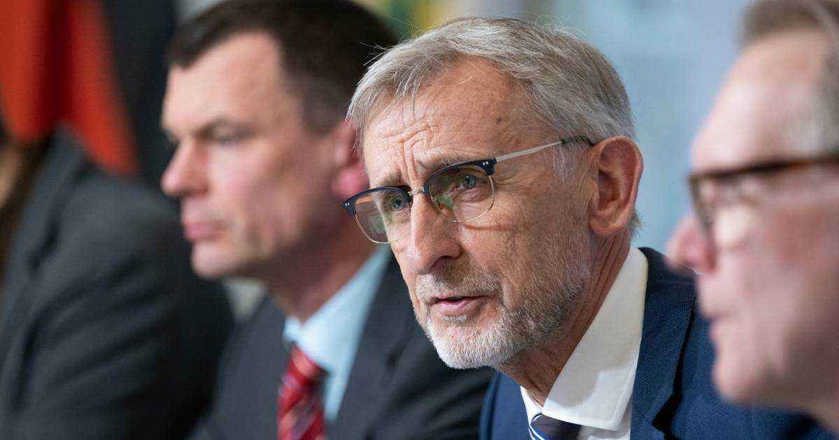 Eklat in dresden: innenminister fordert härteste strafen!