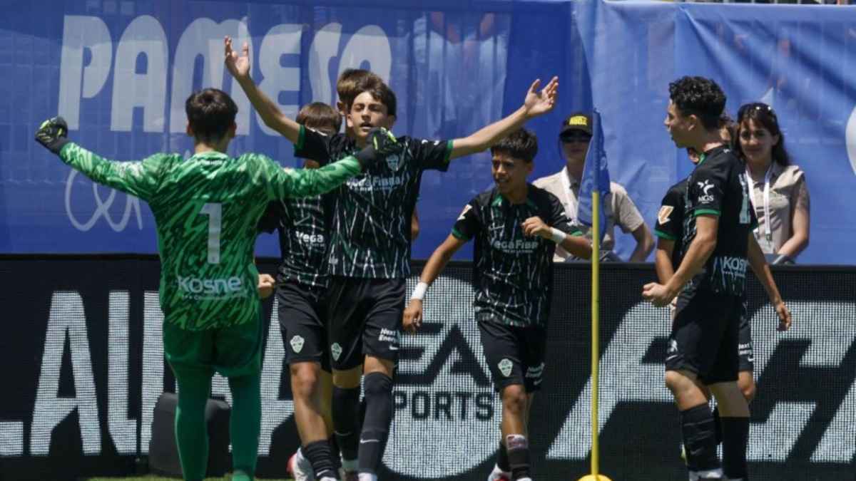 Elche krönt sich zum laliga fc futures champion!
