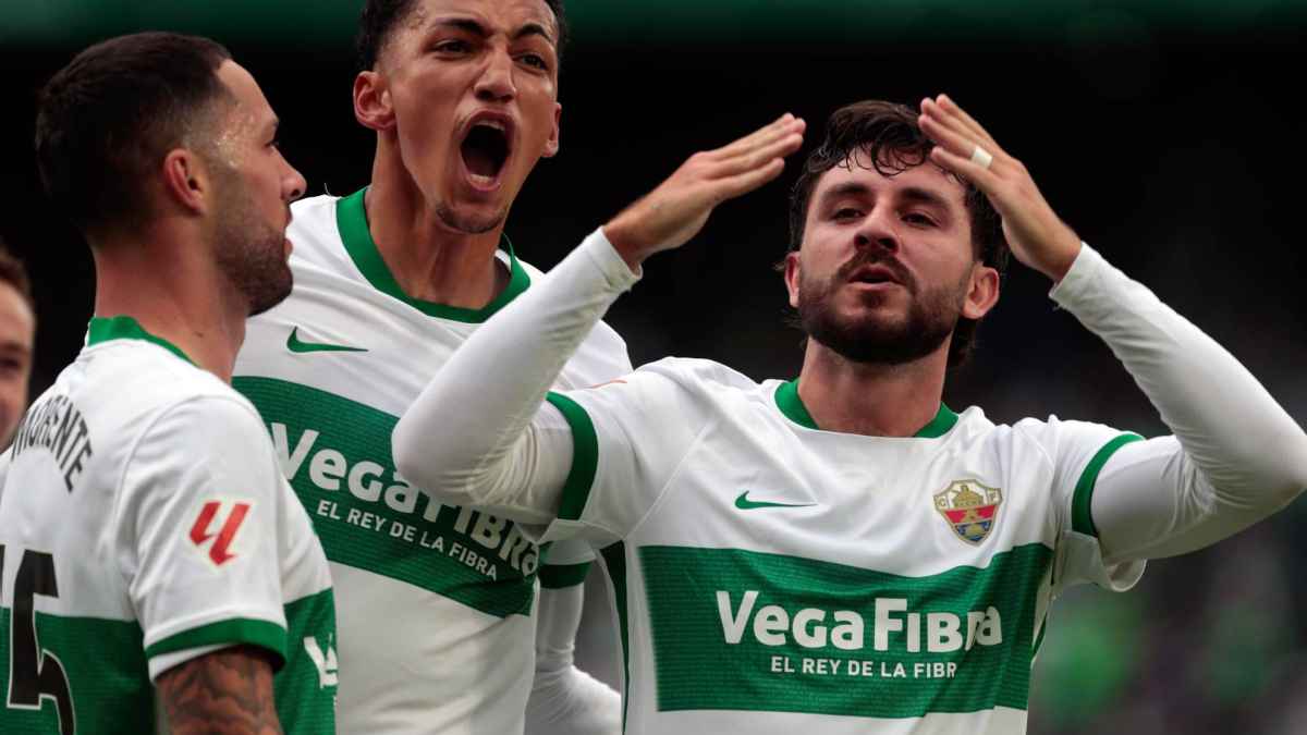 Elche: triumph im eigenen stadion, abstiegsdrama droht!