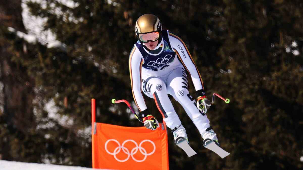 Emma aicher erringt silber – drama überschattet olympia-abfahrt
