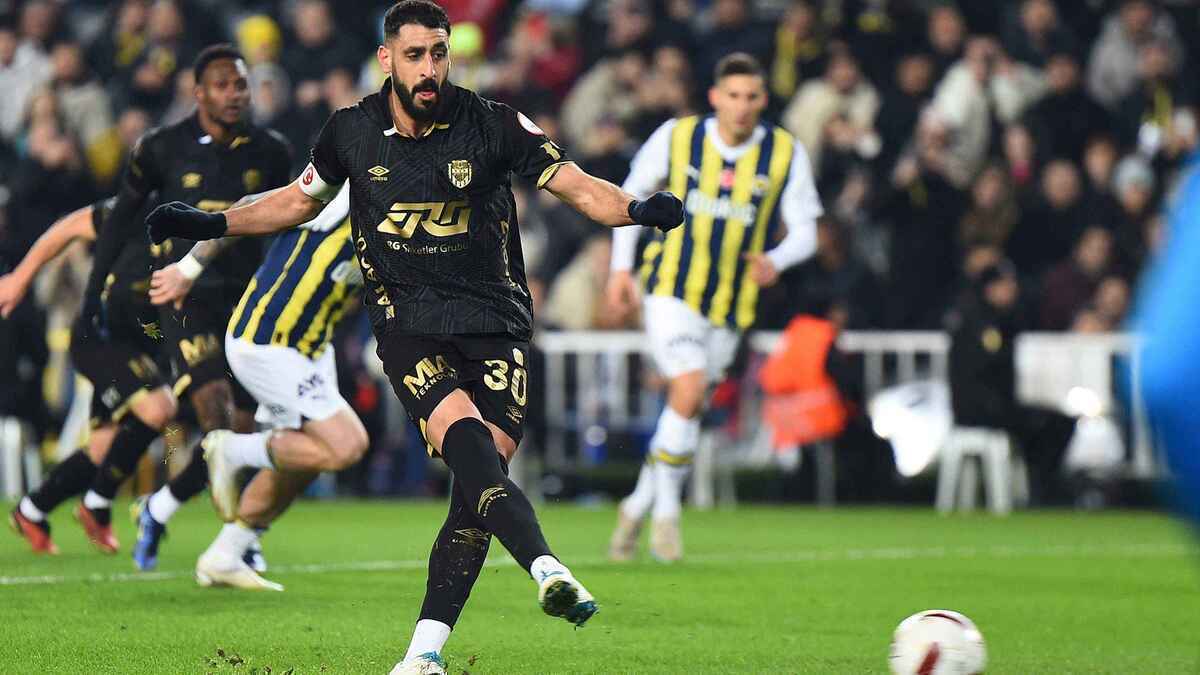 Energie cottbus holt erfahrenen bundesliga-profi tolga cigerci – brüderliche wiedervereinigung im team