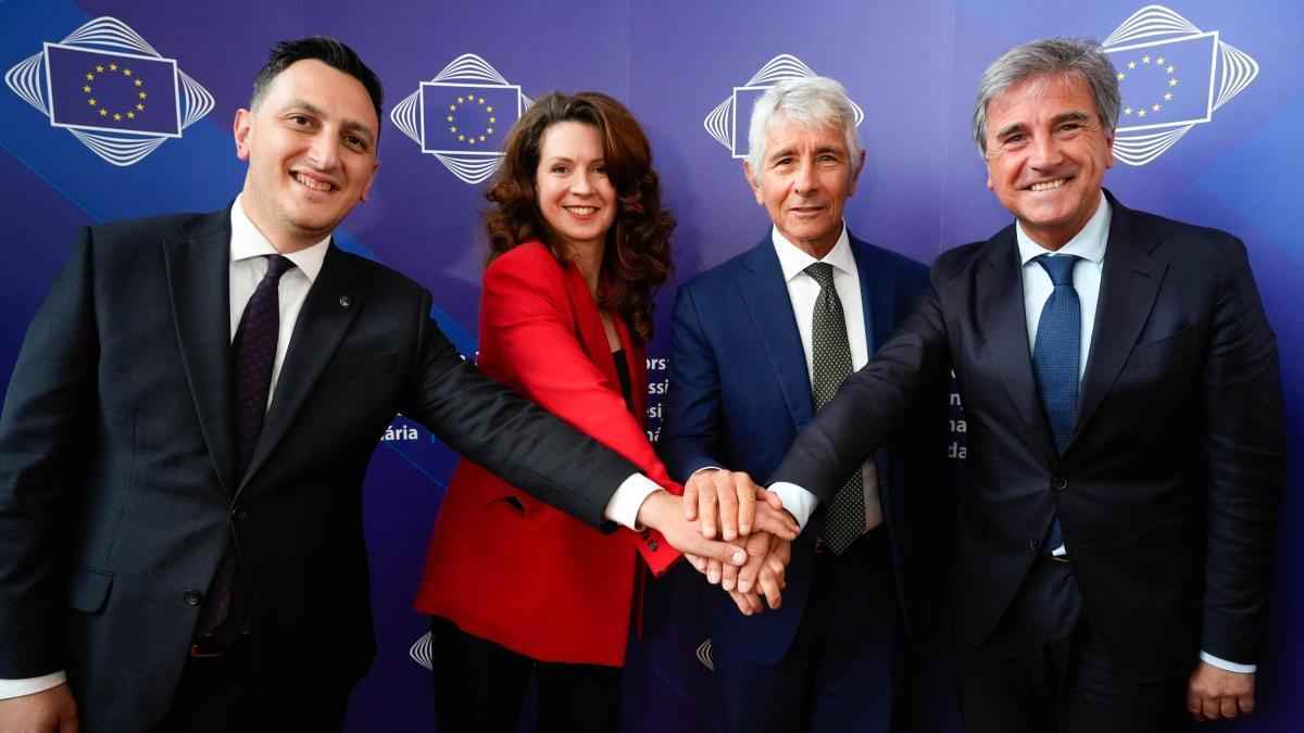 Erasmus plus: riesige chance für europas jugend – 40 milliarden euro!