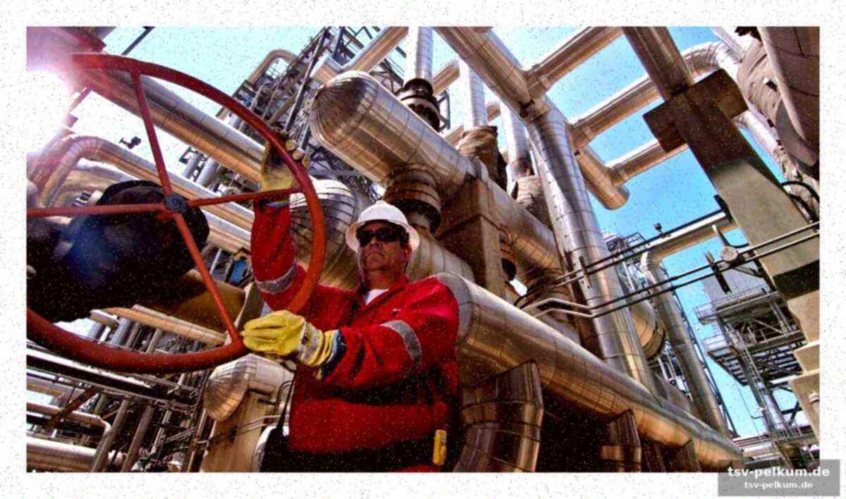 Preise im freien fall: wti unter 96 dollar, gas um 15 prozent günstiger