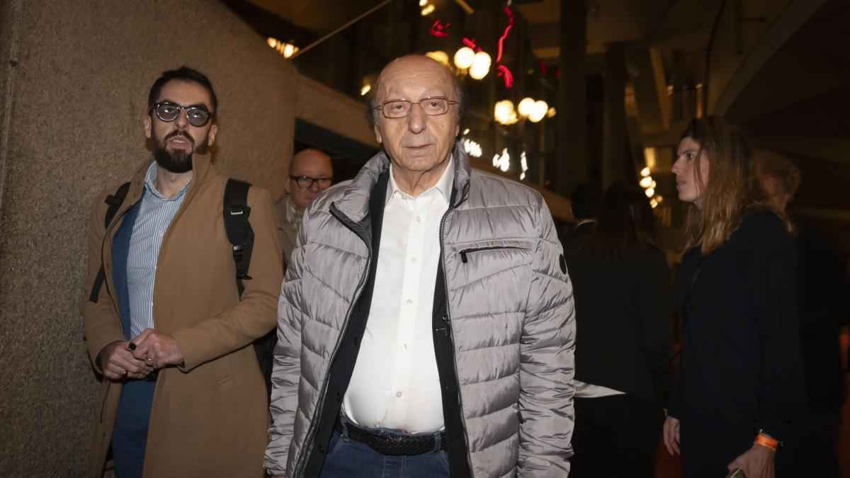 Eskalation bei moggi-trauerfeier: aggressor verletzt pfarrer und carabinieri!