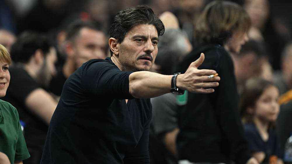 Eskandal bei panathinaikos athen: boss rastet nach niederlage aus