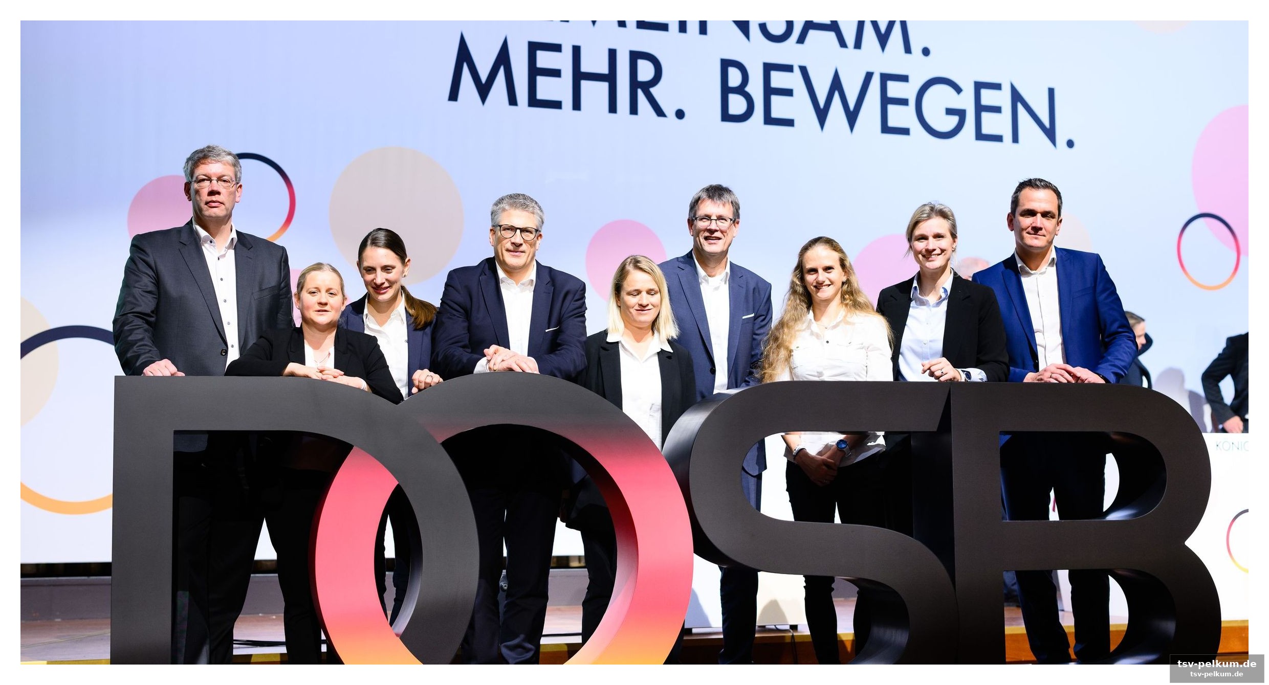 Welche stadt wird austragungsort? die suche beginnt