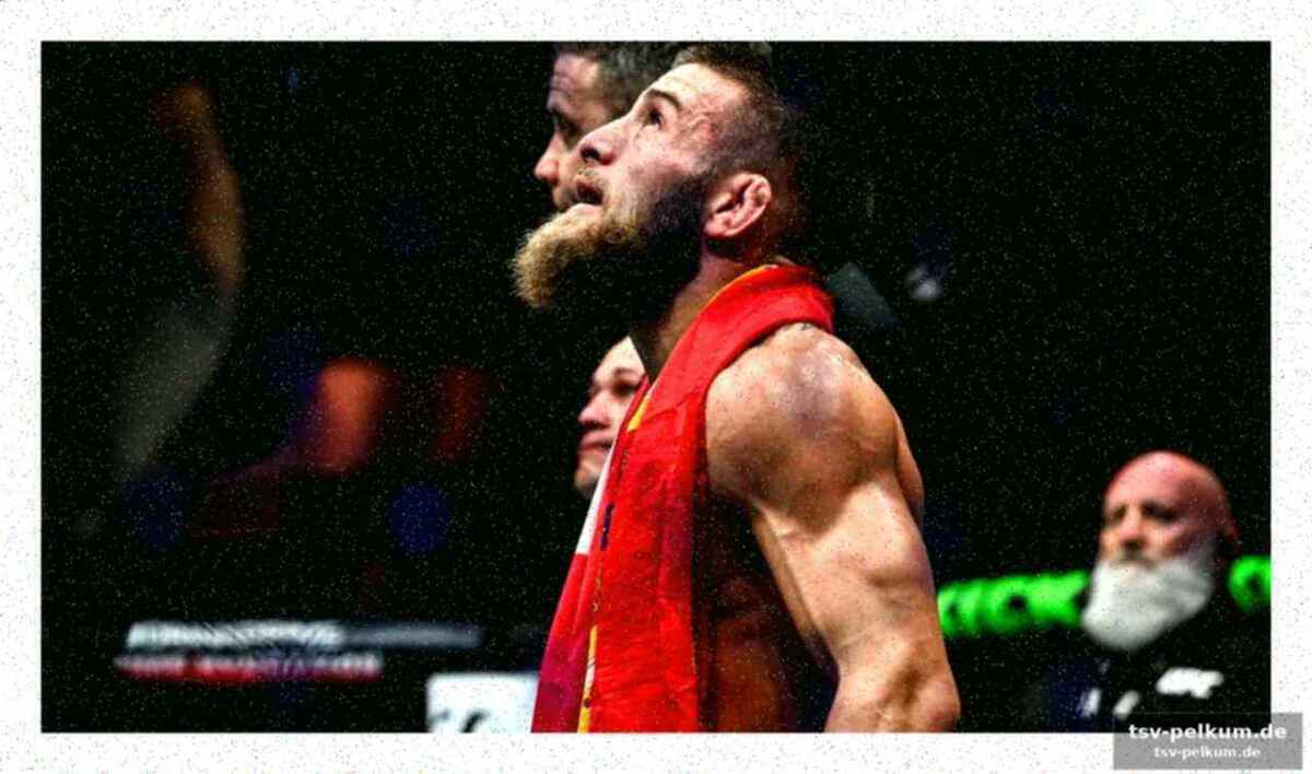 Ein arbeiter, der die ufc erobert