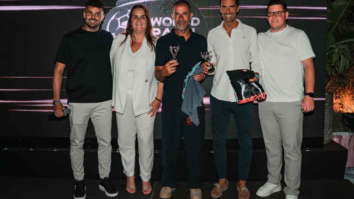 Ex-fußballstars beim padel-spektakel in málaga triumphieren!