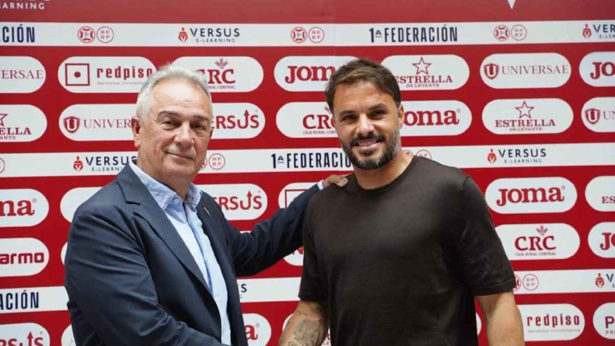 Ex-star león übernimmt führung: real murcia vor neuanfang?