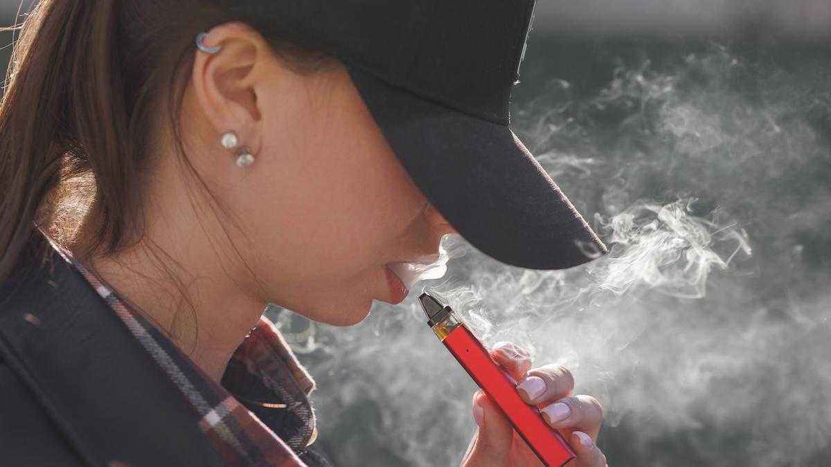 E-zigaretten: eine stille gefahr für ihre mundgesundheit?