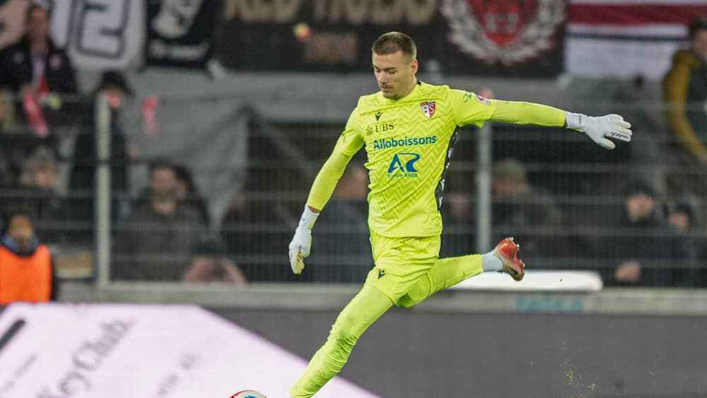 Fc basel sucht keeper: racioppi im visier, aber sion sperrt sich