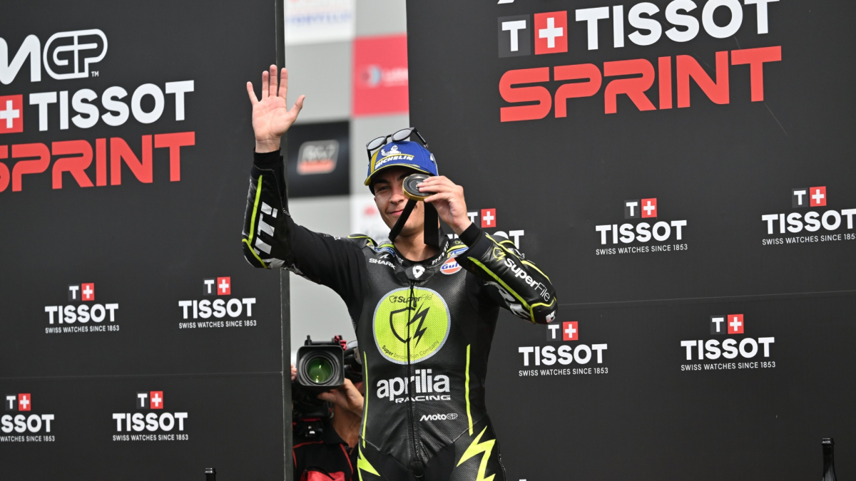 Fernández feiert sprint-sieg in assen – titelkampf noch offen!