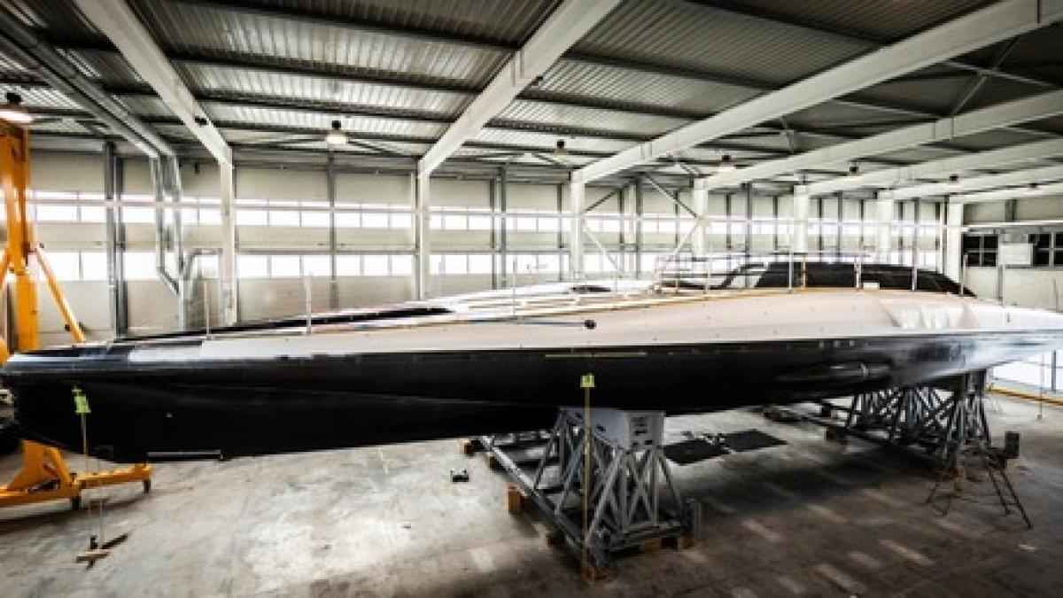 Ferrari hypersail: gigantische segelyacht nimmt gestalt an!