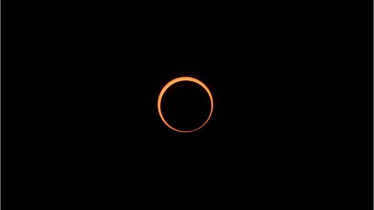 Was ist eine ringförmige sonnenfinsternis?