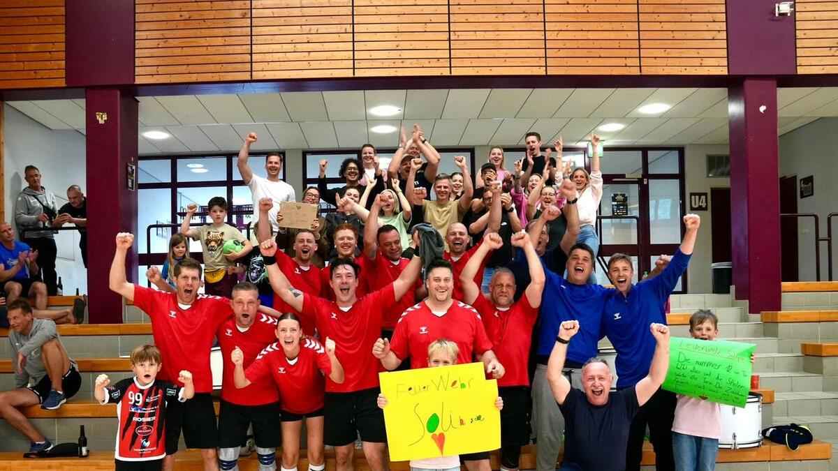 Feuerwehr solingen holt handball-meistertitel – dramatisches finale!