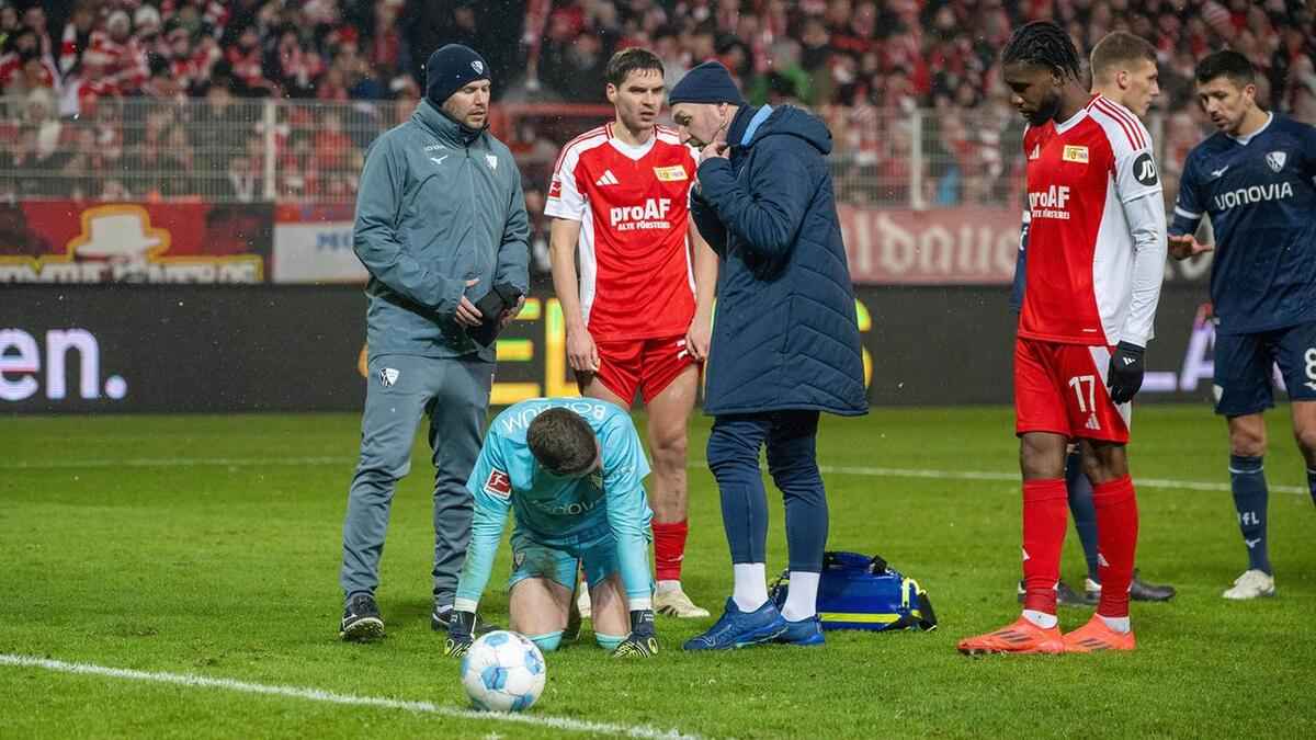 Feuerwerkskörper auf dem rasen: union-fan zu bewährungsstrafe verurteilt!