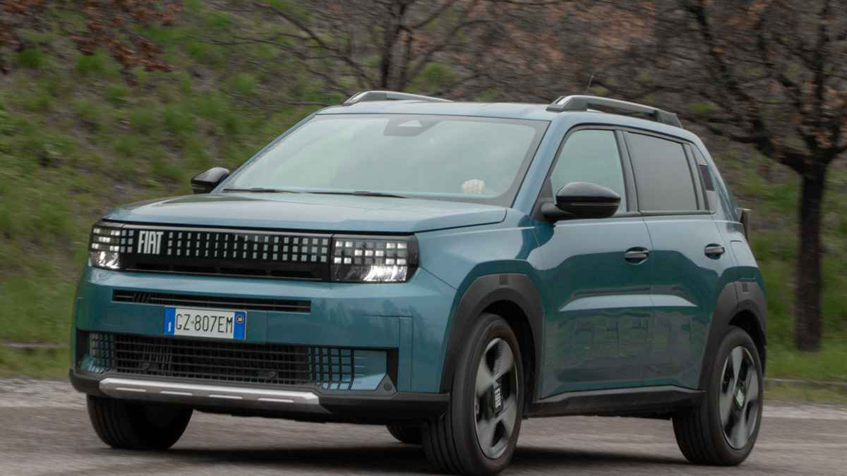 Fiat grande panda hybrid: die renaissance des kleinwagens?