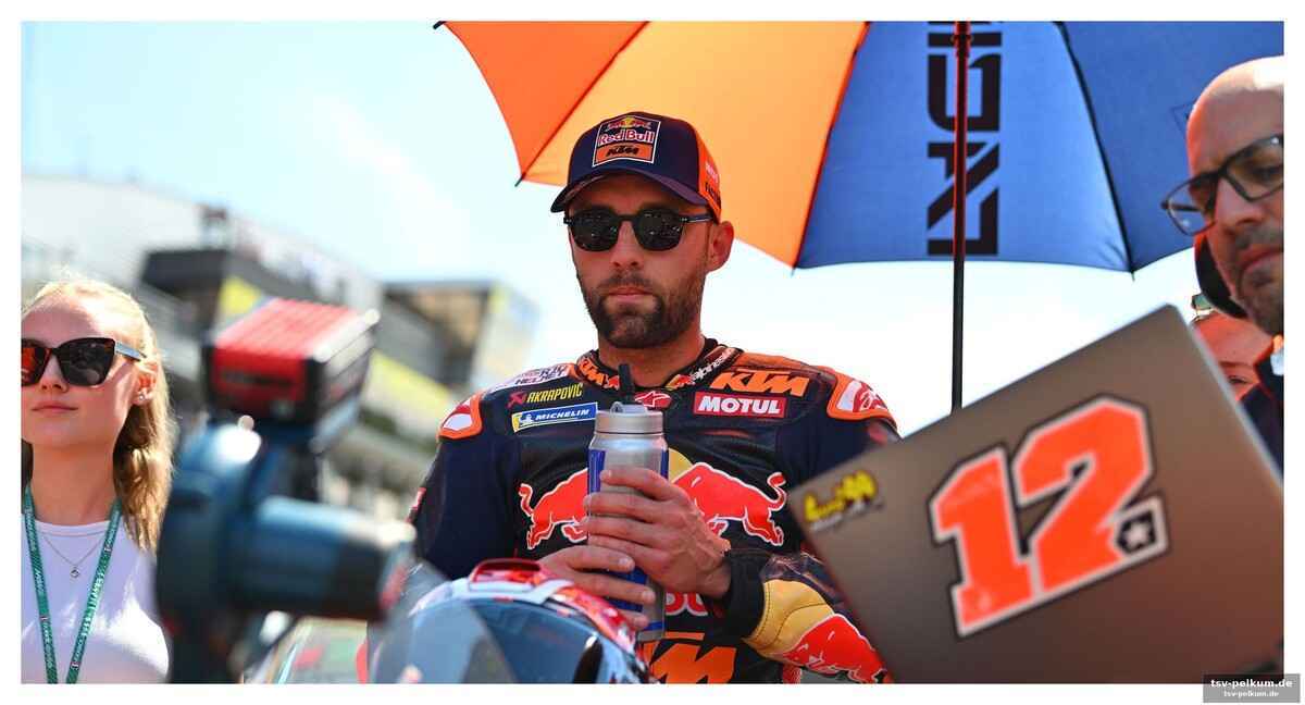 Schwerer sturz: marc márquez bricht sich den fuß