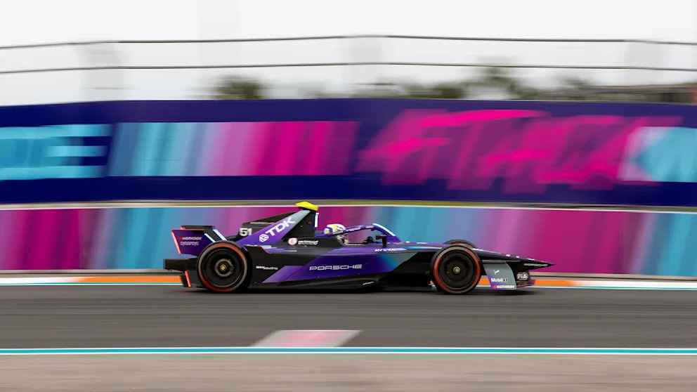 Formel e sensation: hankook revolutioniert den reifentechnik!