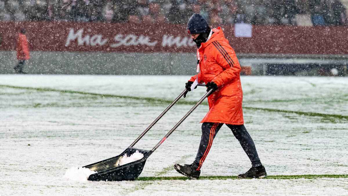 Frauen-bundesliga im winterstau: rasenheizungen werden zum pflichtprogramm