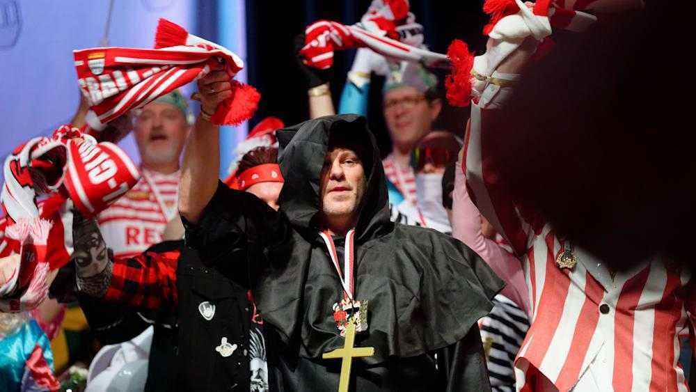 Frühzeitige flucht aus köln: der 1. fc köln bereitet sich auf stuttgart vor – karneval als stolperstein?