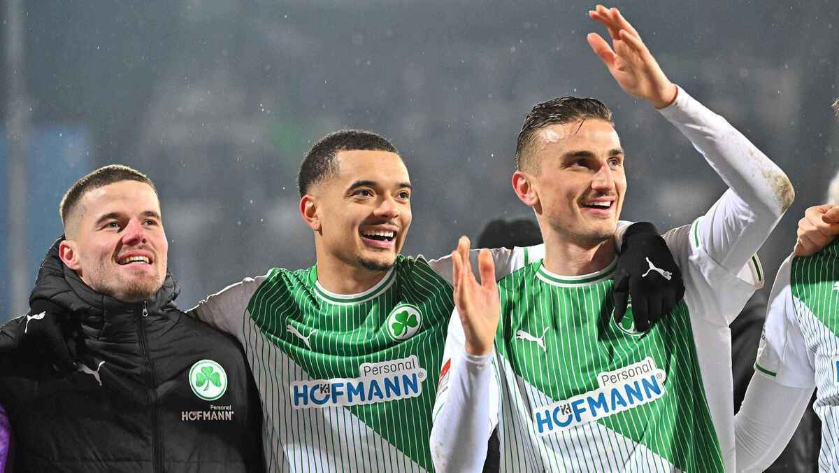 Fürther jubel im abstiegskampf: hrgota und srbeny schießen bielefeld nieder
