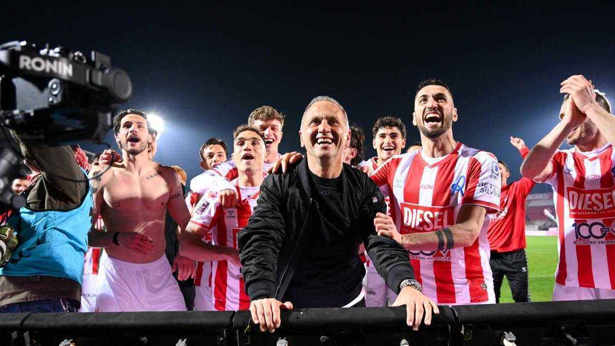 Gallo schreibt geschichte: doppelaufstieg mit entella und vicenza