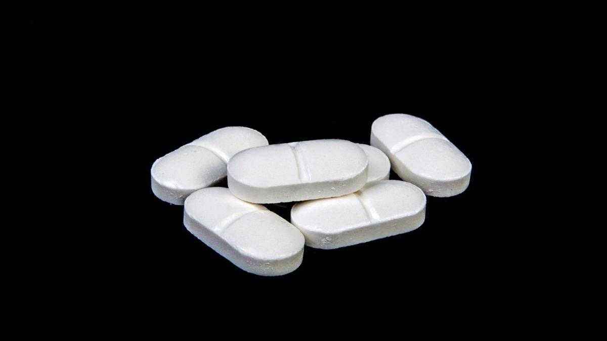 Gefährlicher tiktok-trend: jugendliche riskieren ihr leben mit paracetamol