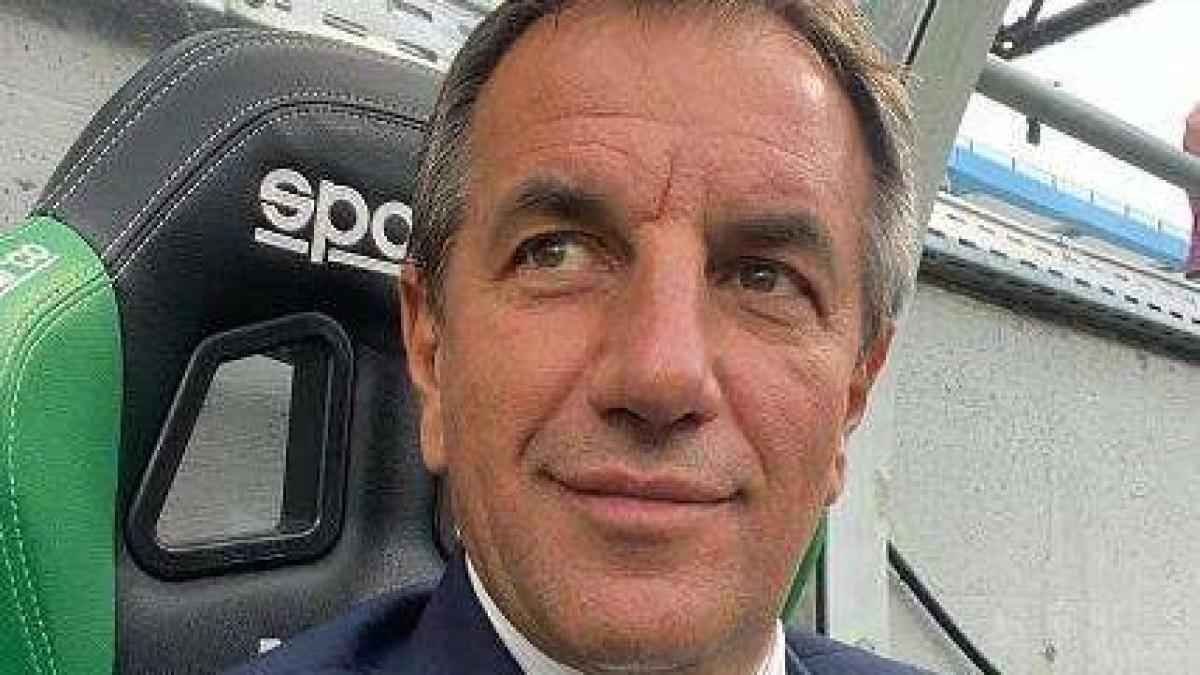 Geheime räder im profifußball: so kommunizieren vereine mit schiedsrichtern?