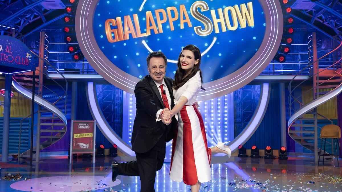Gialappashow: abschied in chaos und star-parade!