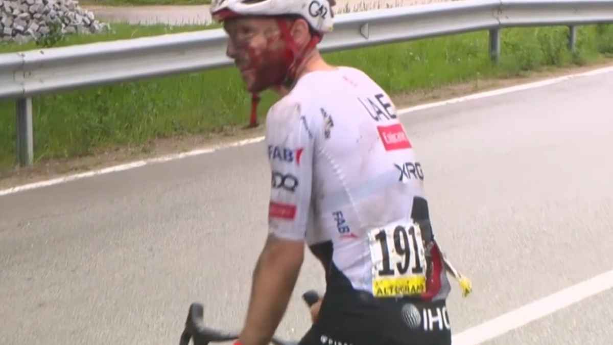 Giro d'italia: massensturz mit yates – rennen wird zur hölle!