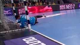 Hammer-Sieg für die DHB-Frauen! Deutschland überrollt Serbien und zieht als Gruppenerster nach Dortmund!
