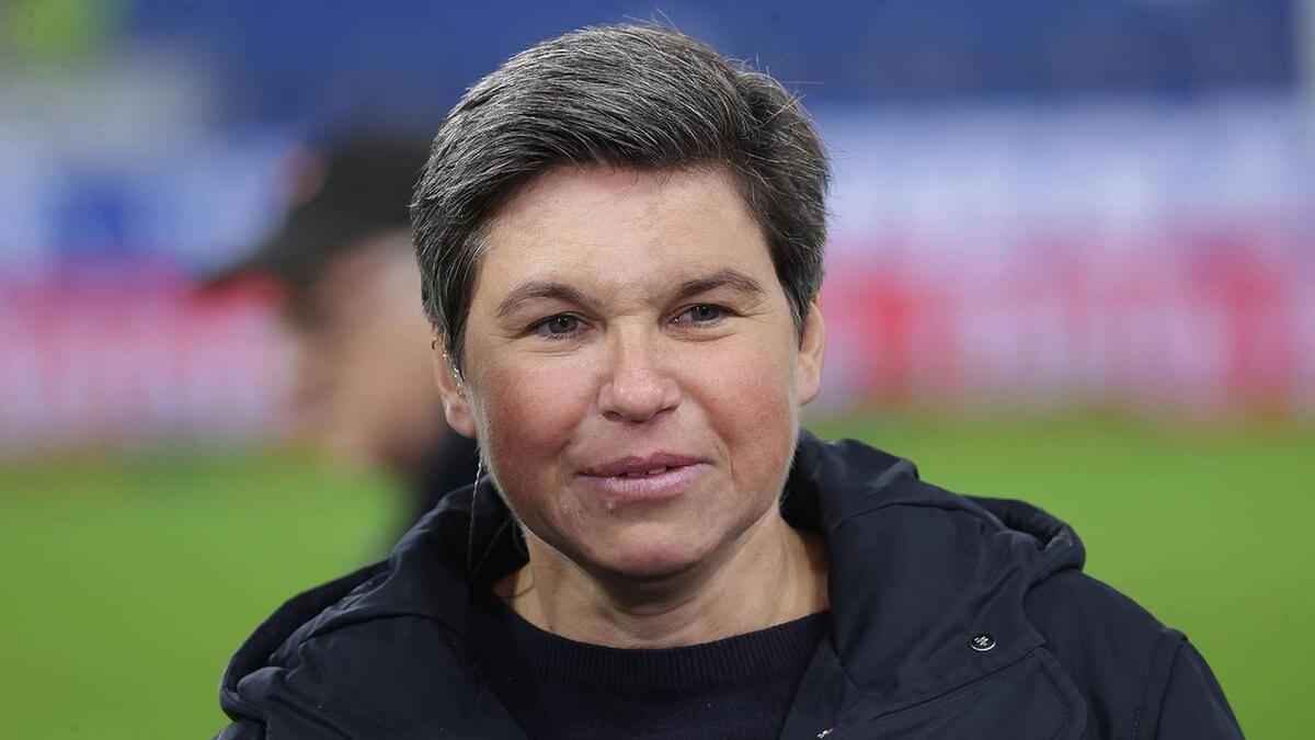 Hingst schimpft: deutsche zu schnell in negativer kritik!