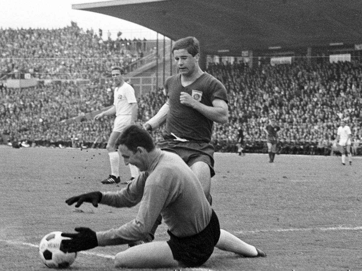 Horst schnoor verstorben: hsv trauert um seine torwart-legende