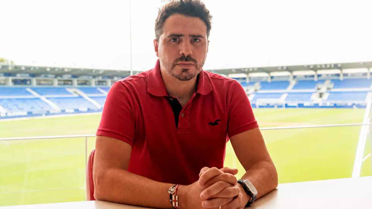 Huesca bautisiert sipán zum sportdirektor – überraschung im bergland!