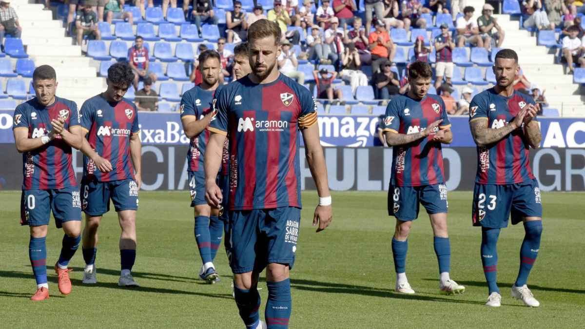 Huesca stürzt ab: entschuldigung an die fans und neubeginnsversprechen